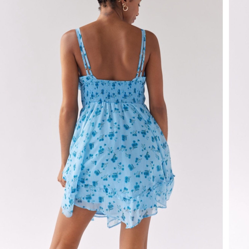 UO Urban Outfitters Sweet Escape Asymmetrical Mini Dress Blue Floral